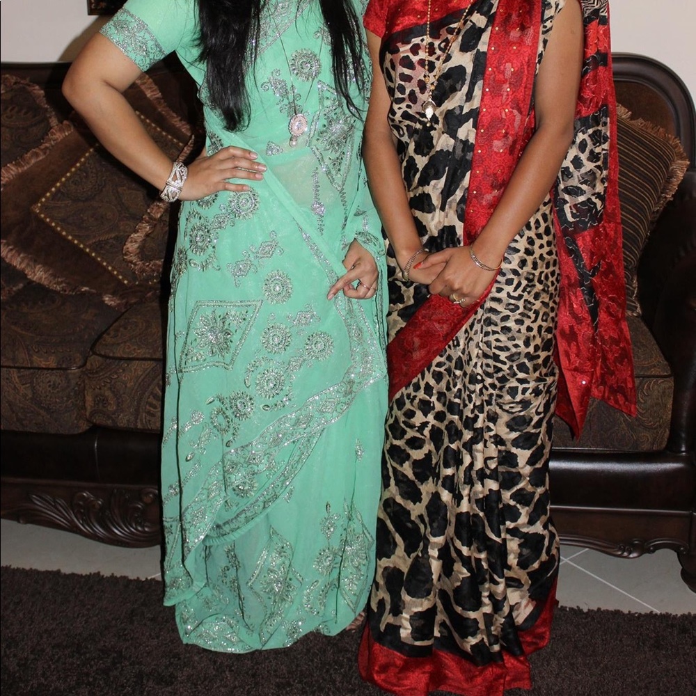 Saree - Picture 6 of 6